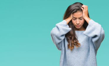 ¿Dolor de cabeza frecuente? Puede que tu mandíbula tenga algo que ver.